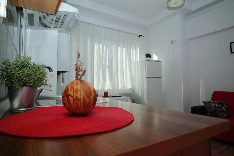 شقة بوخارست  في Luxury Apartament المظهر الخارجي الصورة
